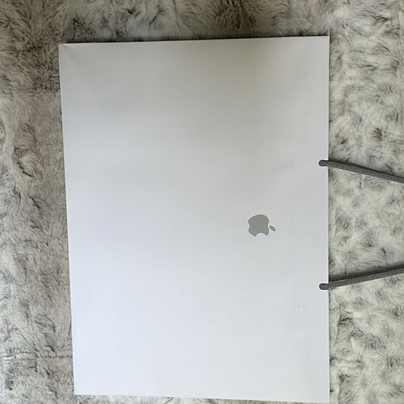 Apple Shopping Bag - Picture 2 of 9